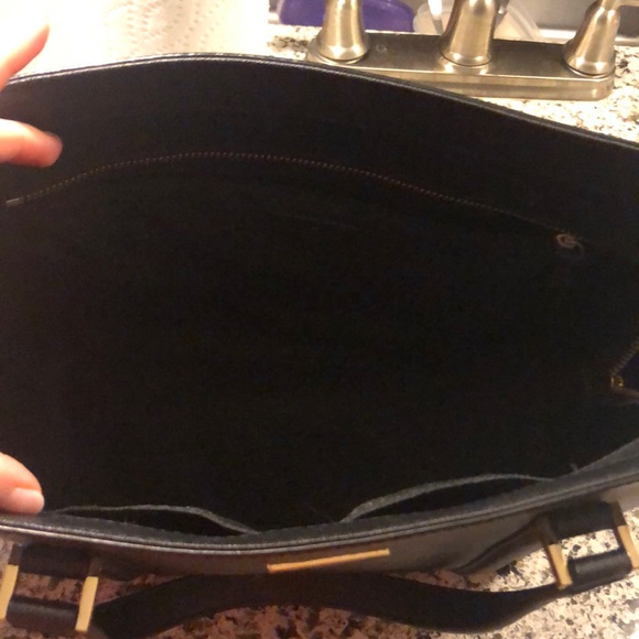 Kate Spade Purse - Picture 3 of 4